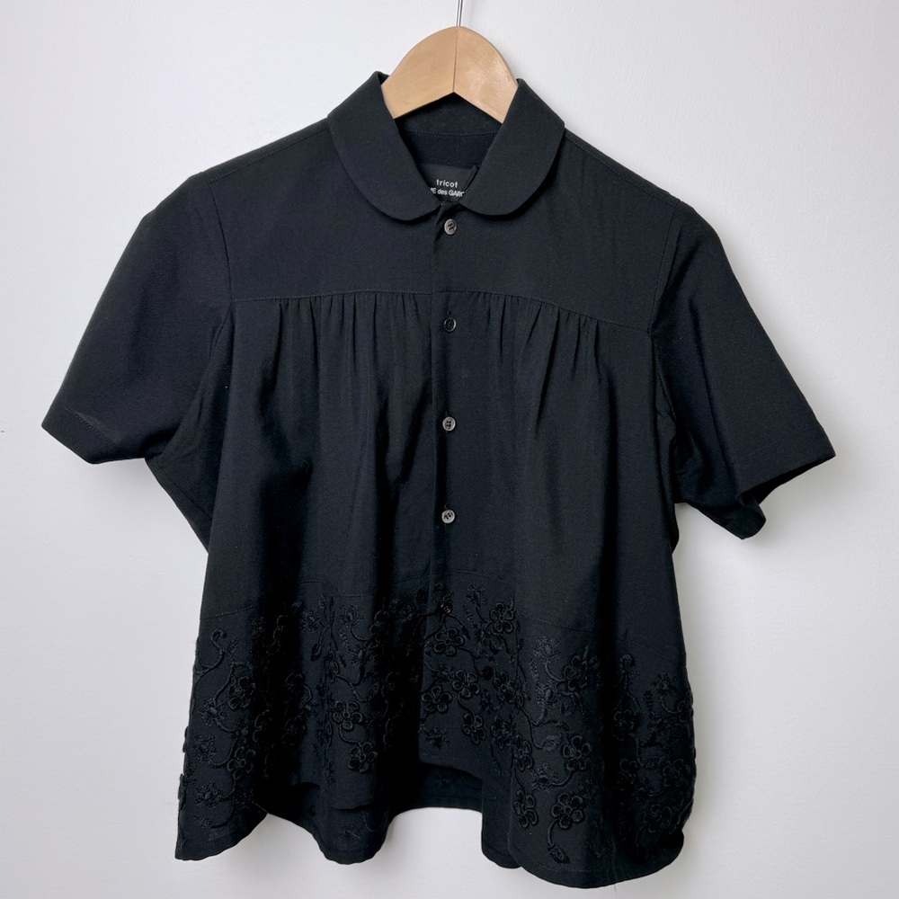 Tricot Comme Des Garcons Black Floral Embroidery Shirt for Women, S
